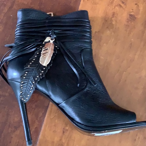 Coach Laurel Mill Leather Bootie - Picture 8 of 10